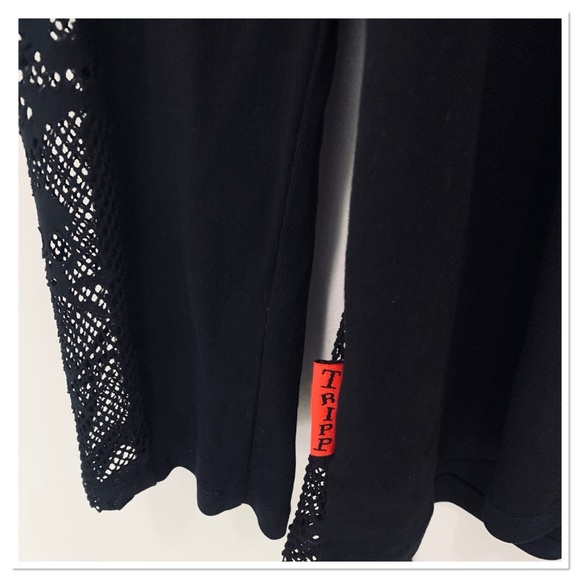 Tripp NYC Black Skull Lace Hooded Sweatshirt Top Zip Front Sheer Black Size 2X - Picture 9 of 14